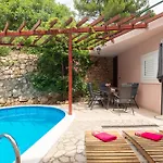 Eden - Private Beachfront House With Pool *