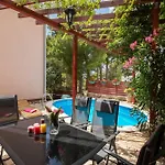 Eden - Private Beachfront House With Pool * 麦米科