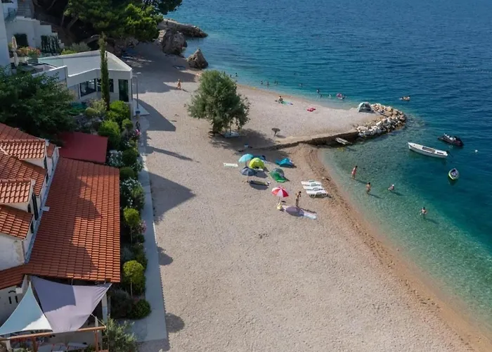 Βίλα Eden - Private Beachfront House With Pool *