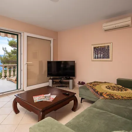Villa Eden - Private Beachfront House With Pool